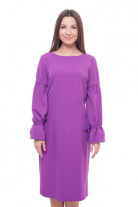 Платье сиреневое с лентой в рукавах Деловая женская одежда фото